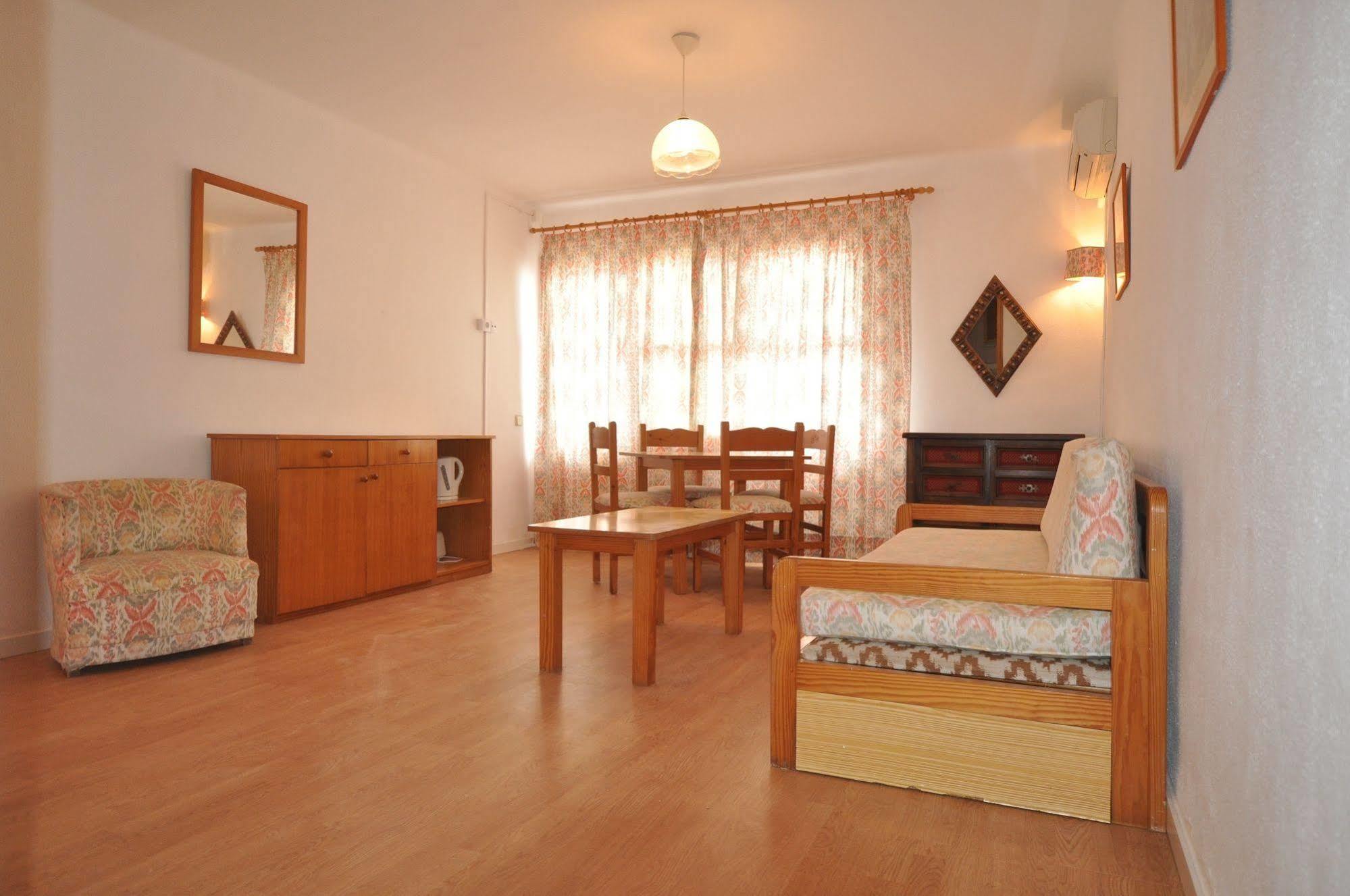 Apartamentos Cala D'Or Park 帕爾馬 外观 照片